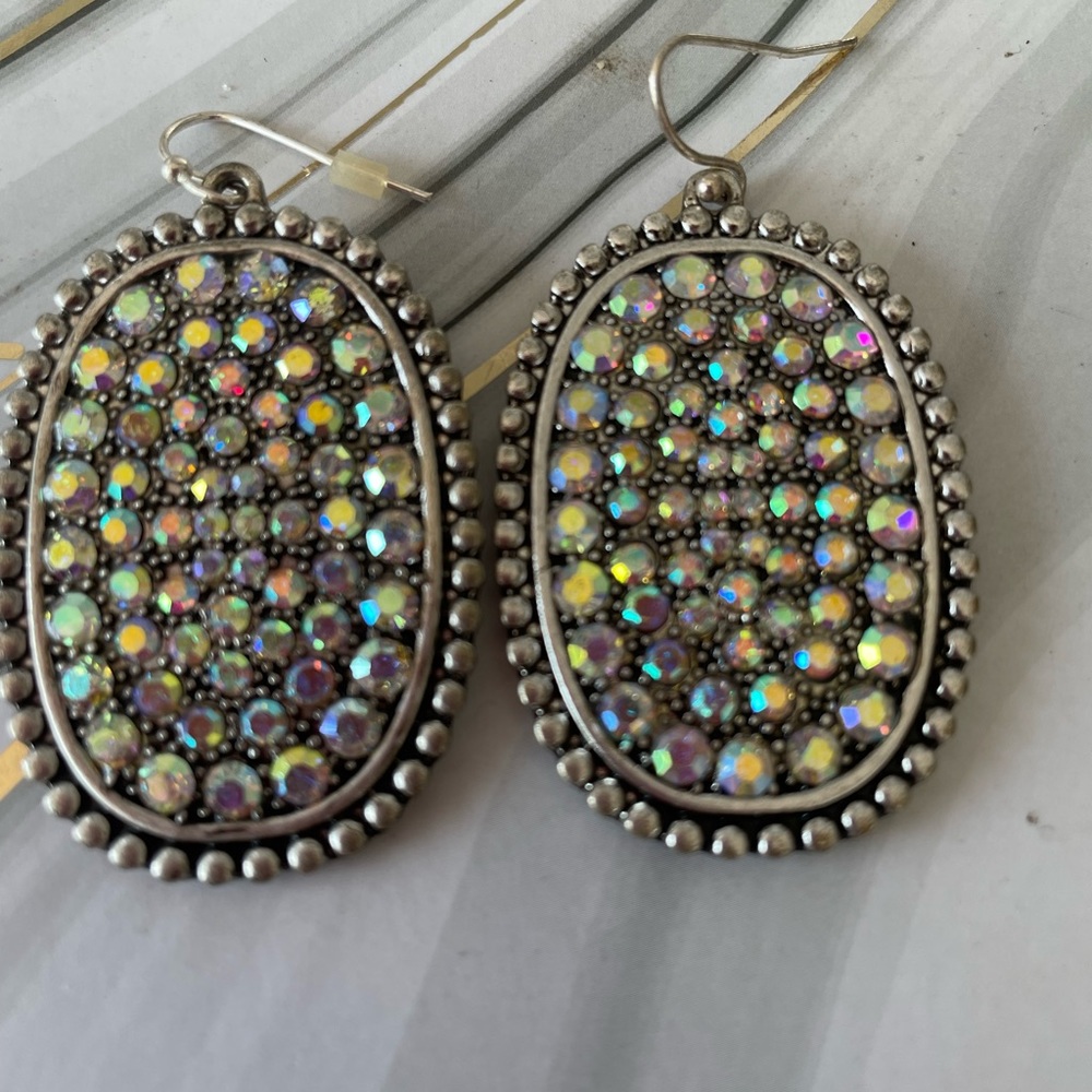 Oval AB crystals earrings